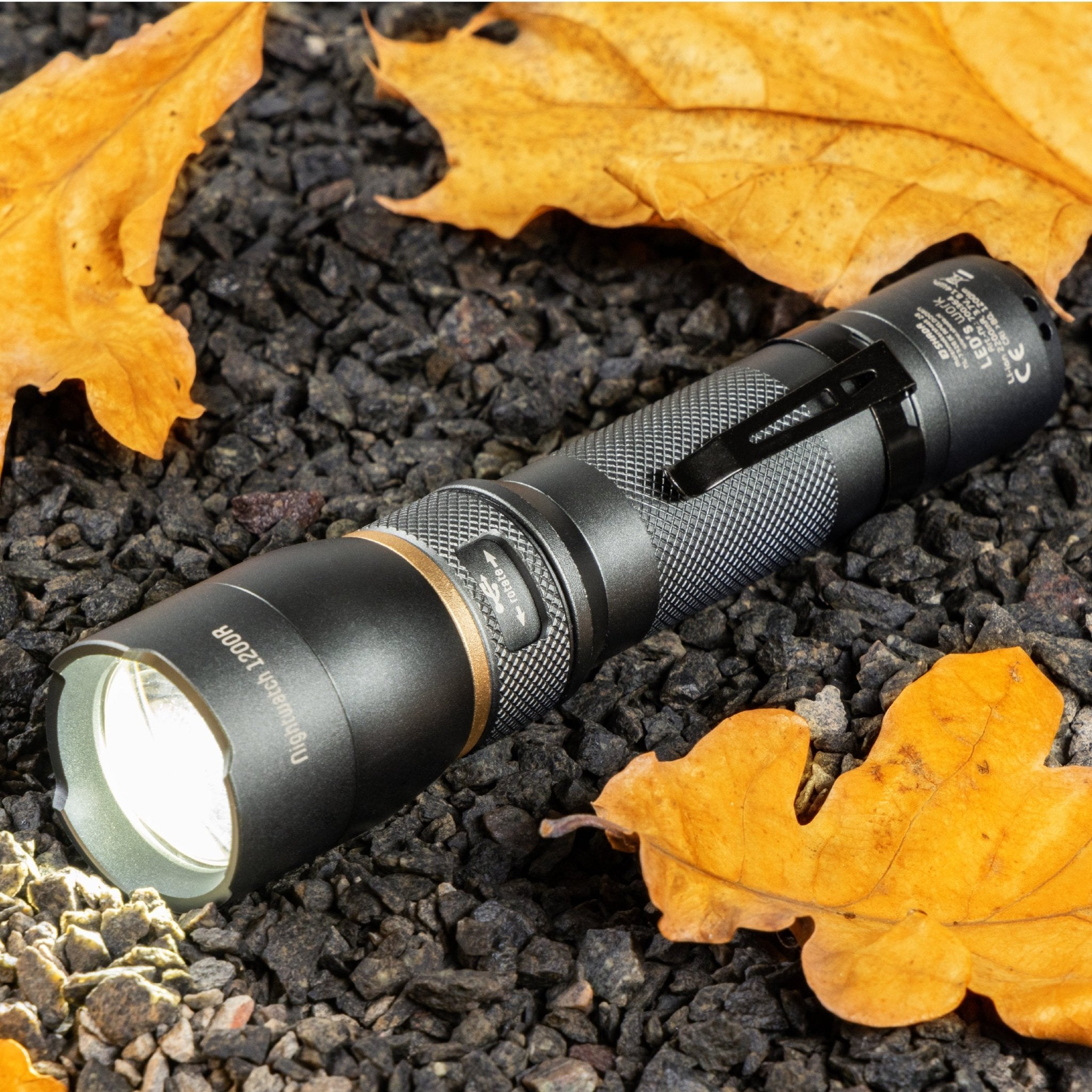 LED's Work Oplaadbare LED Zaklamp - 1200 Lumen - IPX7 Waterdicht - Met 3 lichtstanden LED.nl