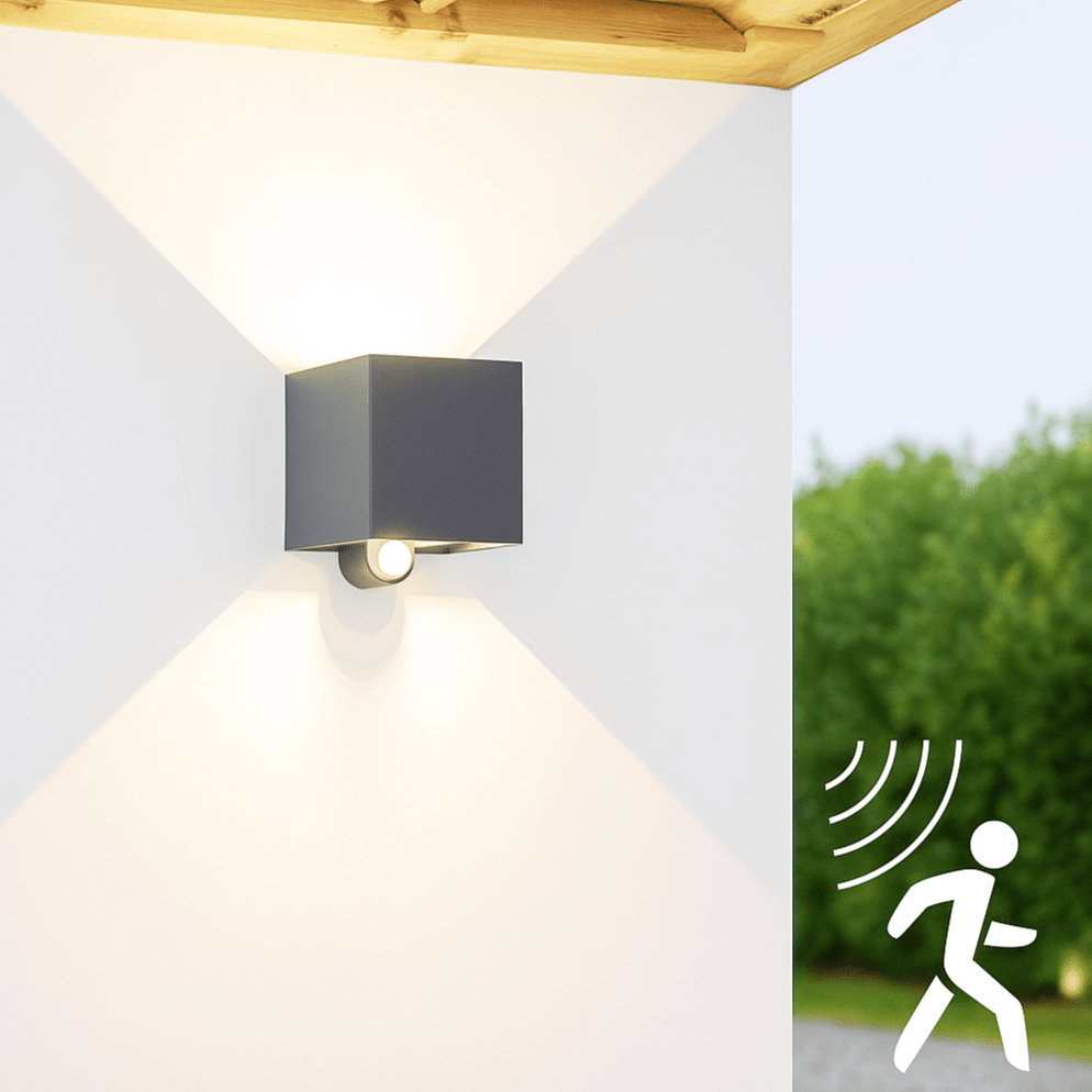 Lumo Qube Sensor Wandlamp Buitenlamp met lichtbron - 380lm 1800K - Zwart Wandlampen LED.nl