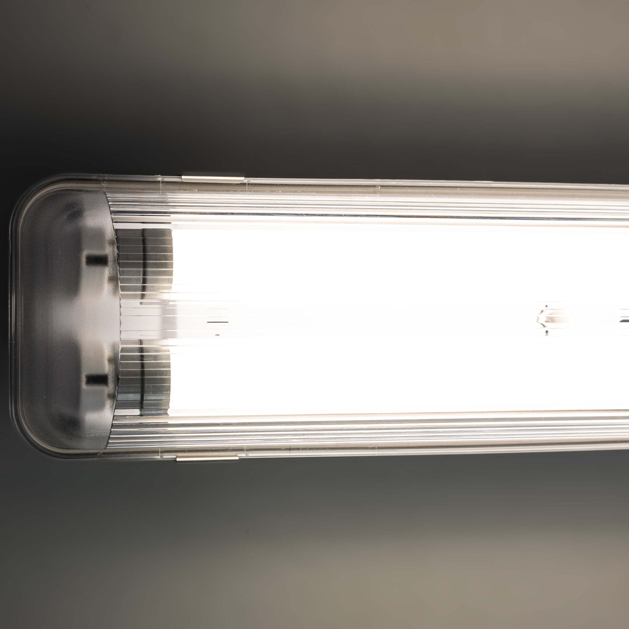 LED's Light Dubbele LED TL lamp 150 cm - compleet met LED buizen - Binnen en buiten - 6120 lm - 2x16.5W - 4000K - 185lm/w - Energielabel B TL verlichting LED.nl