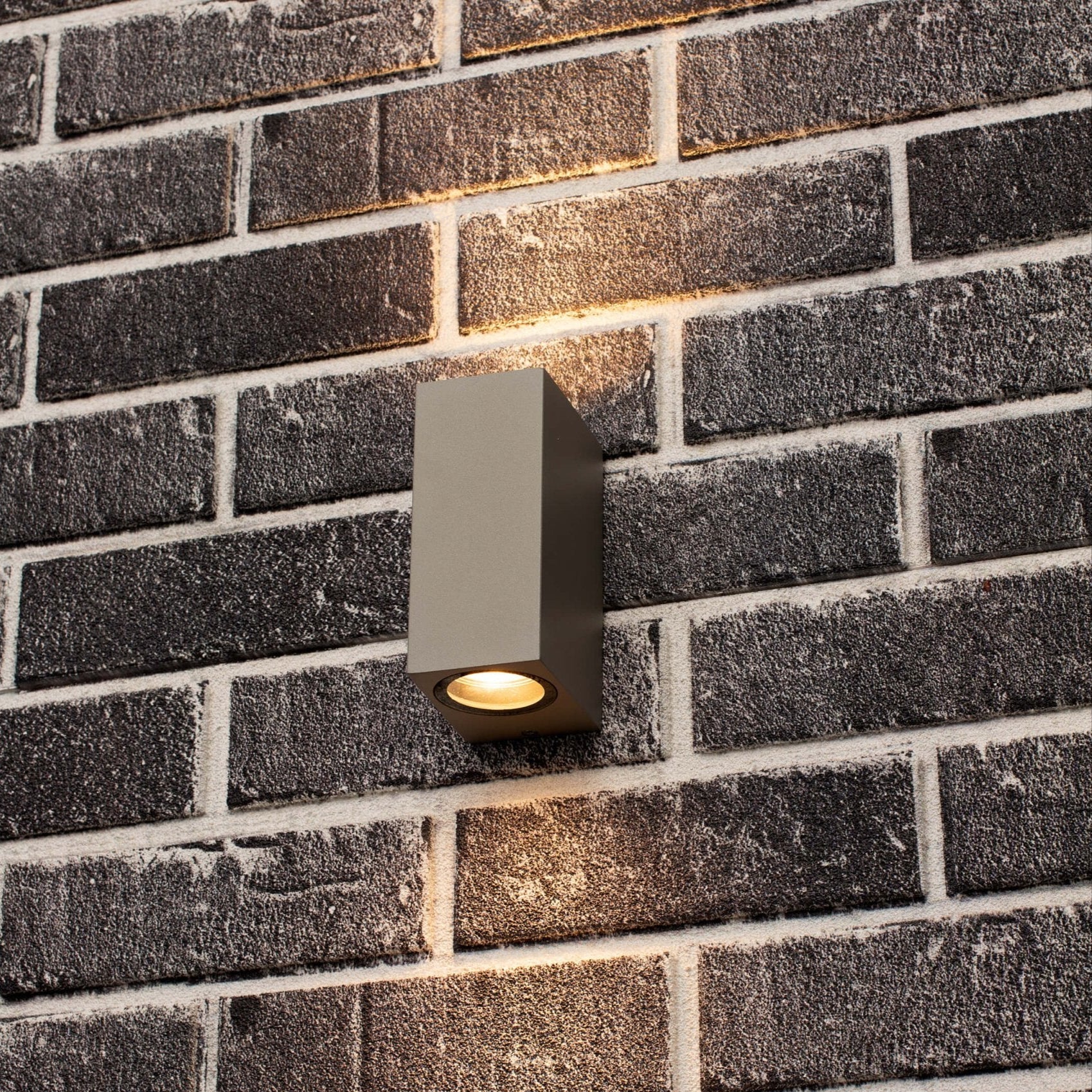 LED's Light LED Buitenlamp met GU10 fitting - Rechthoek - IP44 - Grijs - Model Milaan Wandlampen LED.nl
