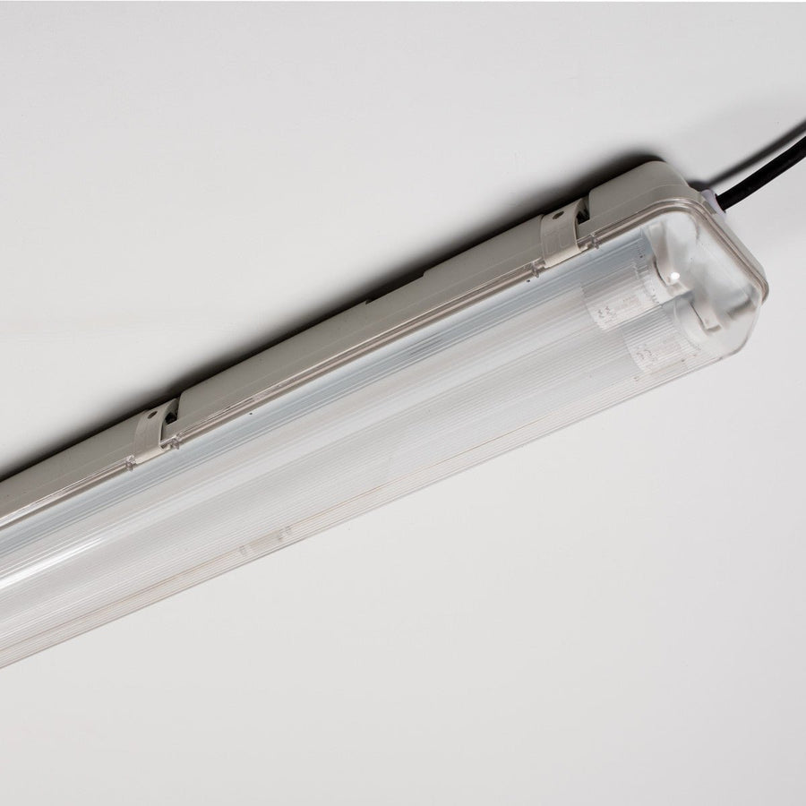 4er-Pack – LED-Leuchtstoffröhre mit Sensor – inkl. Doppelröhre (2 x 14 W), 120 cm, 4000 K, Bewegungs- und Nachtsensor – wasserdicht – 150 lm/W - lidstore.shop