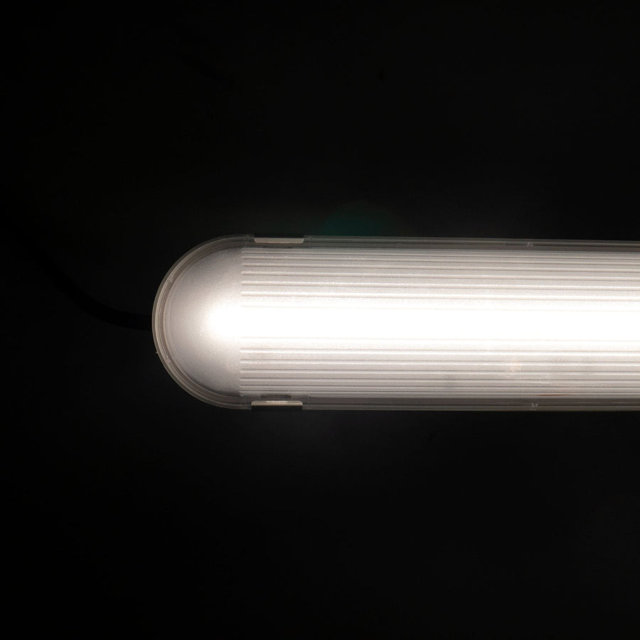 4er-PACK – LED's Light Pro Philips LED TL Leuchte mit Strip 120 cm – Koppelbar – Power Switch – Energielabel B – 5400 lm – 185 lm/W – 30 W – 4000 K - lidstore.shop