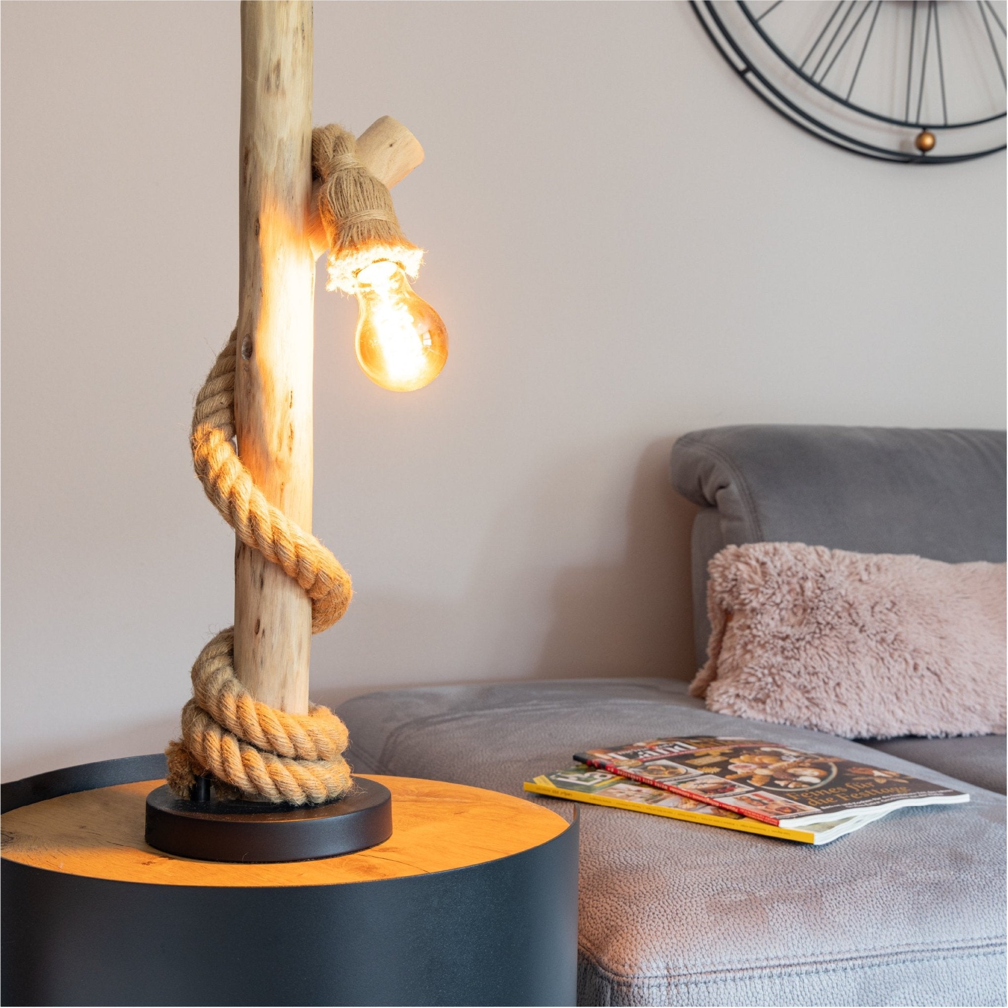 LED Filamentlamp A60 met Rookglas - E27 fitting - 4,5W - 120 Lumen - Extra warm wit (1800K) - Dimbaar Dimbare filament lampen LED.nl