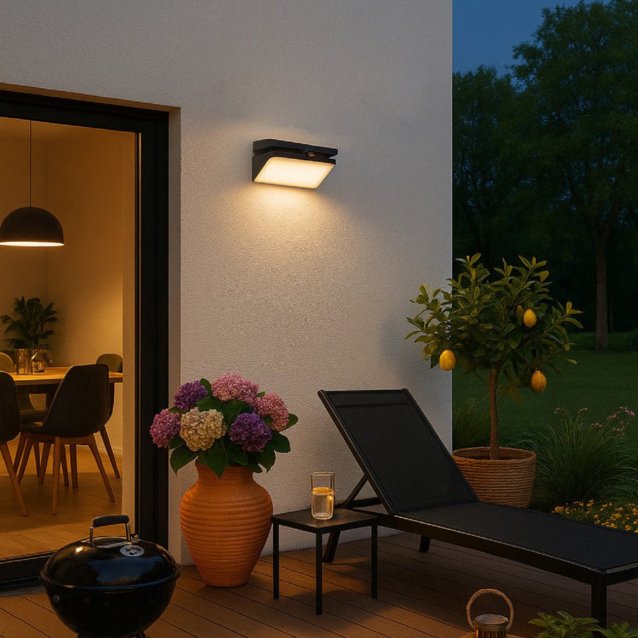 LED-Solar-Außenleuchte Light Deco – 600 lm, 2700 K – Schwarz – IP54 – Sensor - lidstore.shop