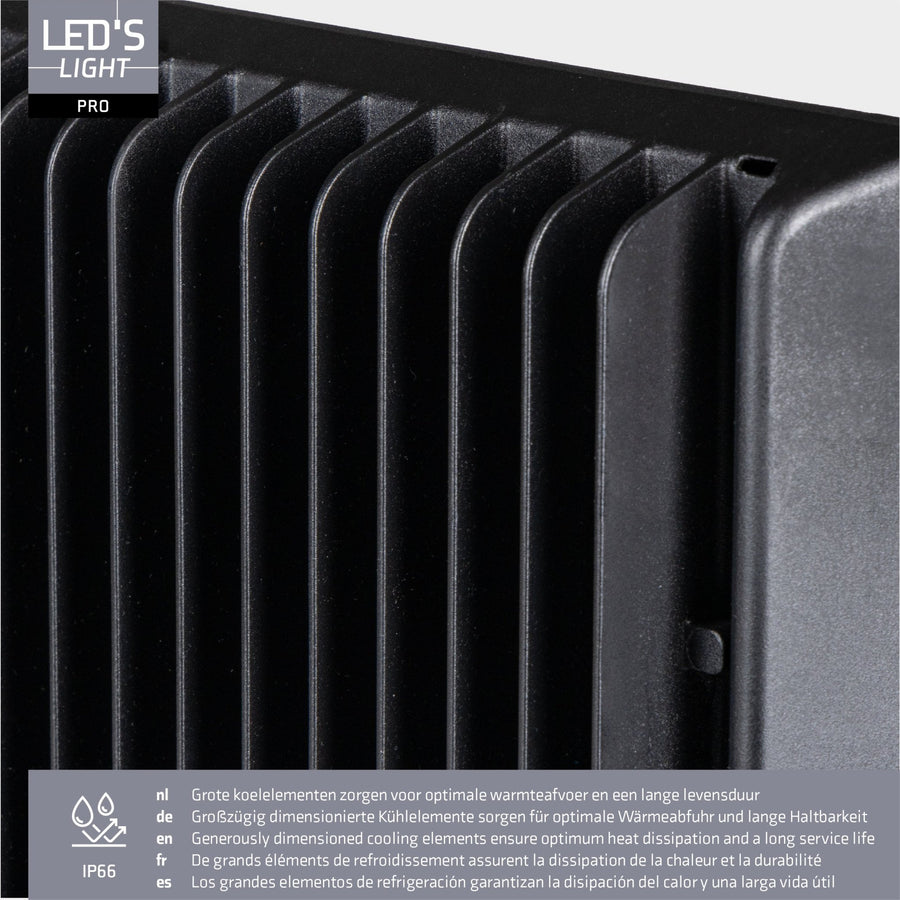LED's Light Professional LED Floodlight 37000 - 3 light modes - Waterproof - 200 watts - LED.nl
