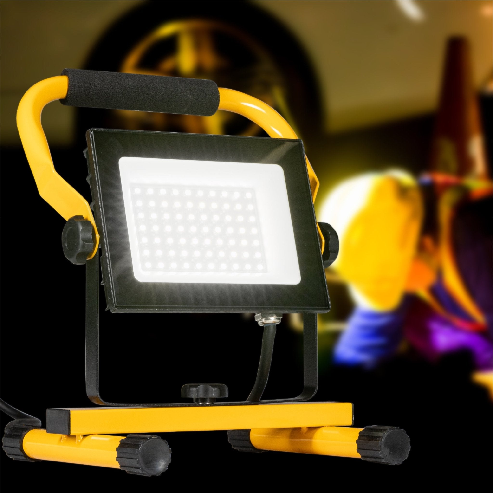LED's Work 50W Bouwlamp Werklamp Bedraad 4900lm - Verstelbare beugel - Waterdicht (IP65) - Zwart geel Werklampen LED.nl