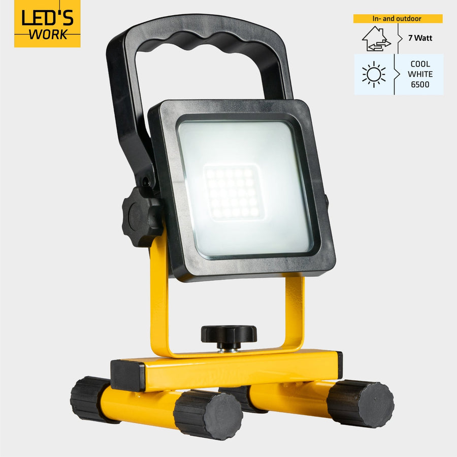 LED's Work wireless LED Construction lamp on battery 1200 - Rechargeable and tiltable - Black yellow - LED.nl