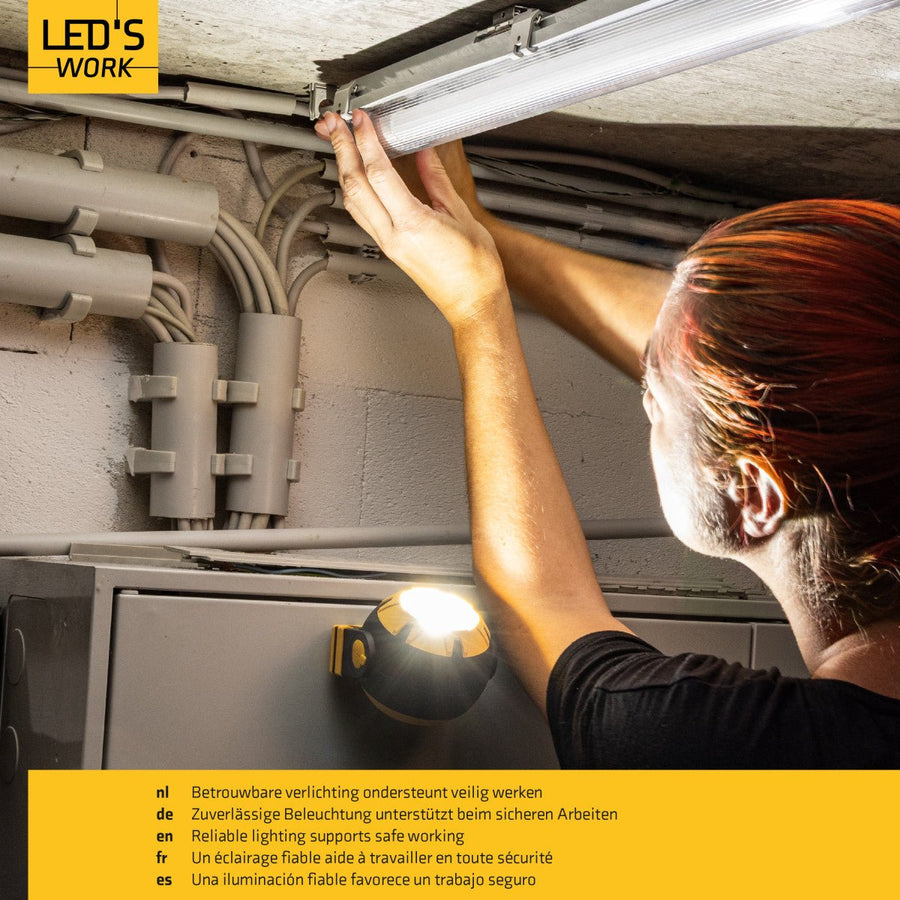 Wiederaufladbare LED-Arbeitsleuchte von LED's Work – Leistungsstarke, kabellose 800-Lumen-Arbeits- und Notleuchte - lidstore.shop