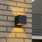 Lumo Cube Zwart - Wandarmatuur zonder lichtbron - Excl 1xG9 - IP65 Wandlampen LED.nl