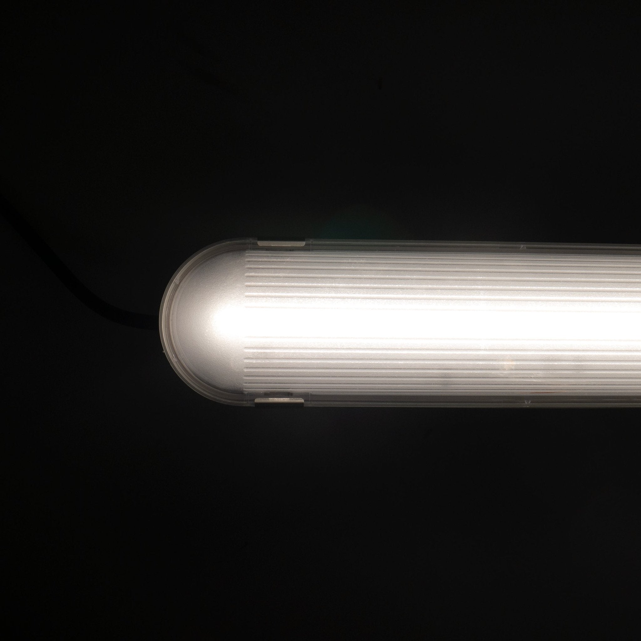 LED's Light Pro Philips Koppelbare TL armatuur 150 cm - 40W - Energielabel B - Dimbaar licht - 7200 lm - 180Lm/W - IP65 - 4000K - IK08 TL verlichting LED.nl