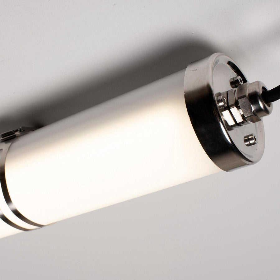 FarmPro LED TL fixture 150 cm - Agricultural LED TL lighting - Ammonia and water resistant - IP69K - LED.nl