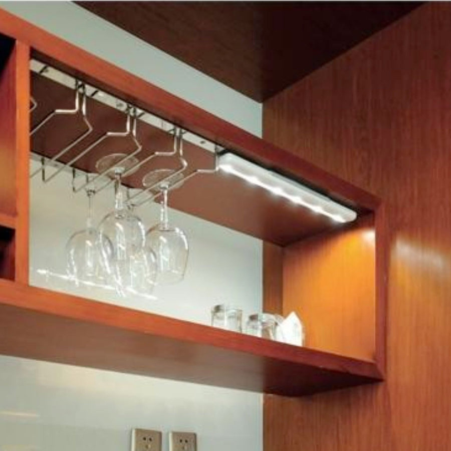 LED cabinet and kitchen light with sensor - Wireless on batteries - 25 cm - LED.nl