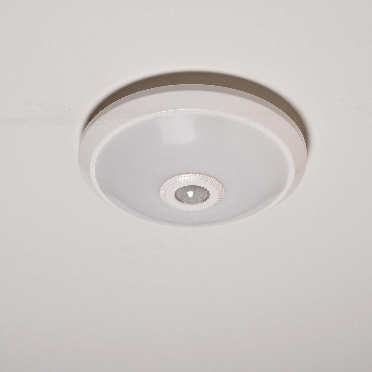 LED Plafondlamp 24 cm met bewegingssensor - Spatwaterdicht - Warm wit Plafondlampen LED.nl