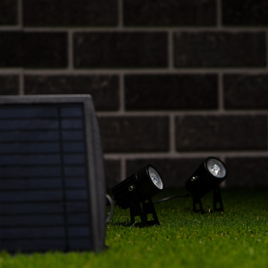 LED's Light Solar LED Garden Lamp with Solar Panel and Ground Spike - Automatic on and off - With sensor - IP65 waterproof - LED.nl