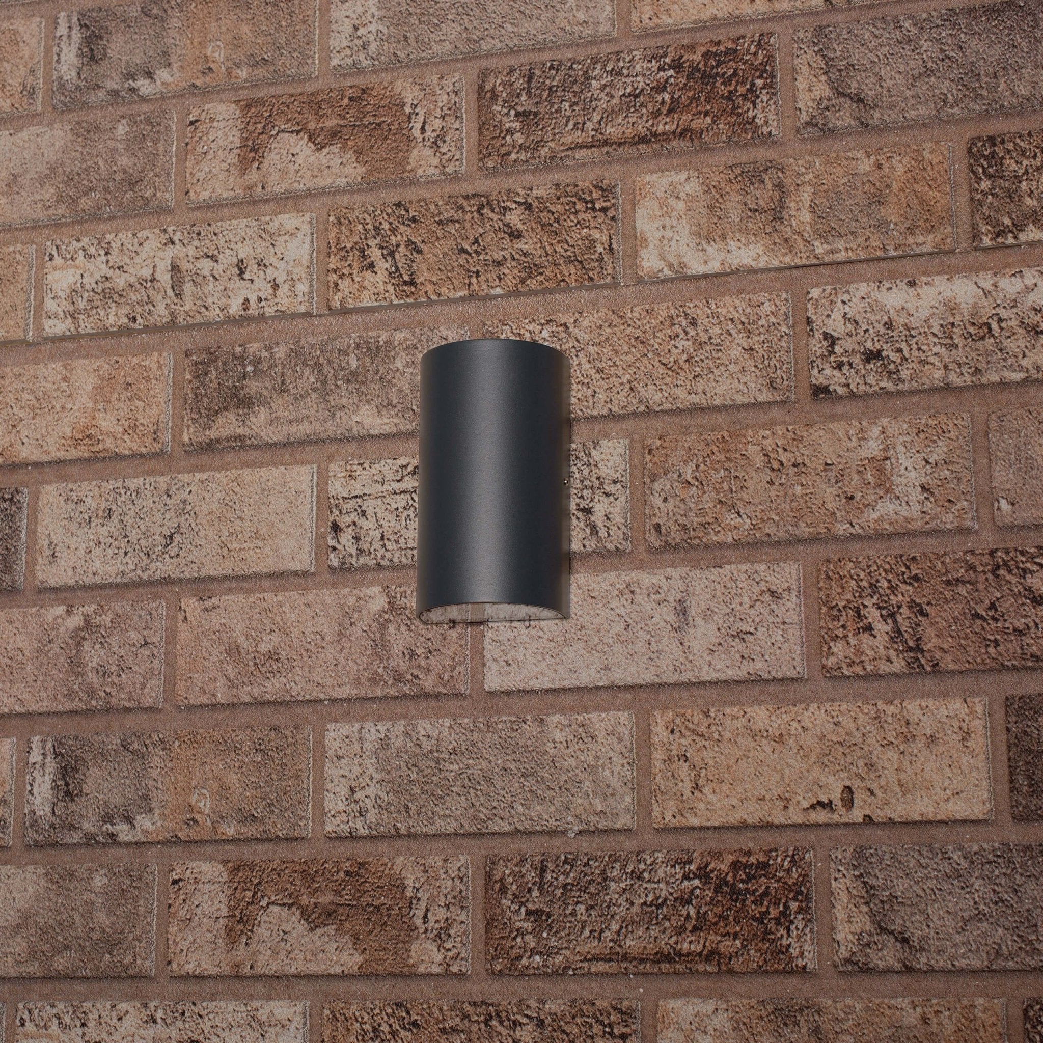 LED's Light LED Muurlamp Buiten - Halve cilinder met 2 lichtpunten - Model Siena - IP44 - Antraciet Wandlampen LED.nl
