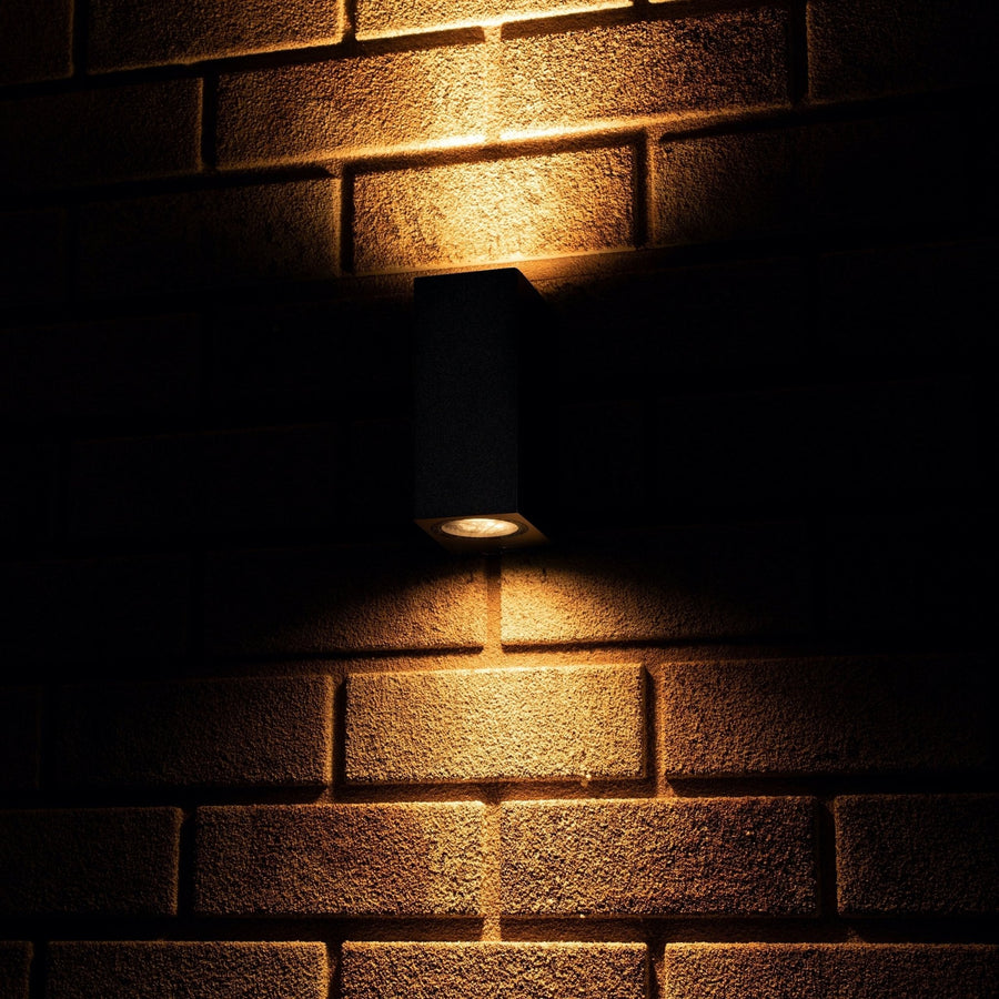 NØRD Up&Down – LED-Außenleuchte mit GU10-Fassung – Rechteckig – Schutzart IP44 – Schwarz – Modell Milan - lidstore.shop
