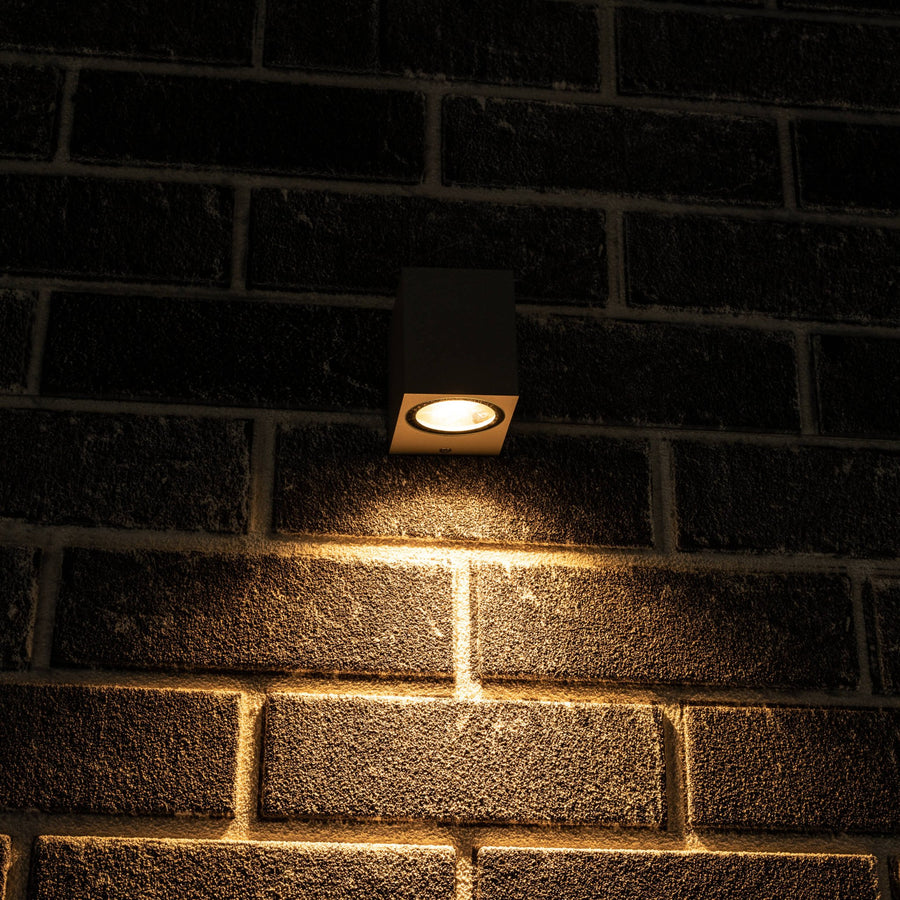 NØRD Down – LED-Außenwandleuchte mit GU10-Fassung – Rom – Quadratisch – IP44 – Grau - lidstore.shop