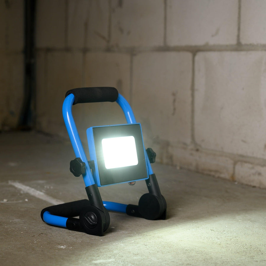 LED's Light Basic Work Lamp 700 - Rechargeable with battery - Compact and foldable - IP54 - LED.nl