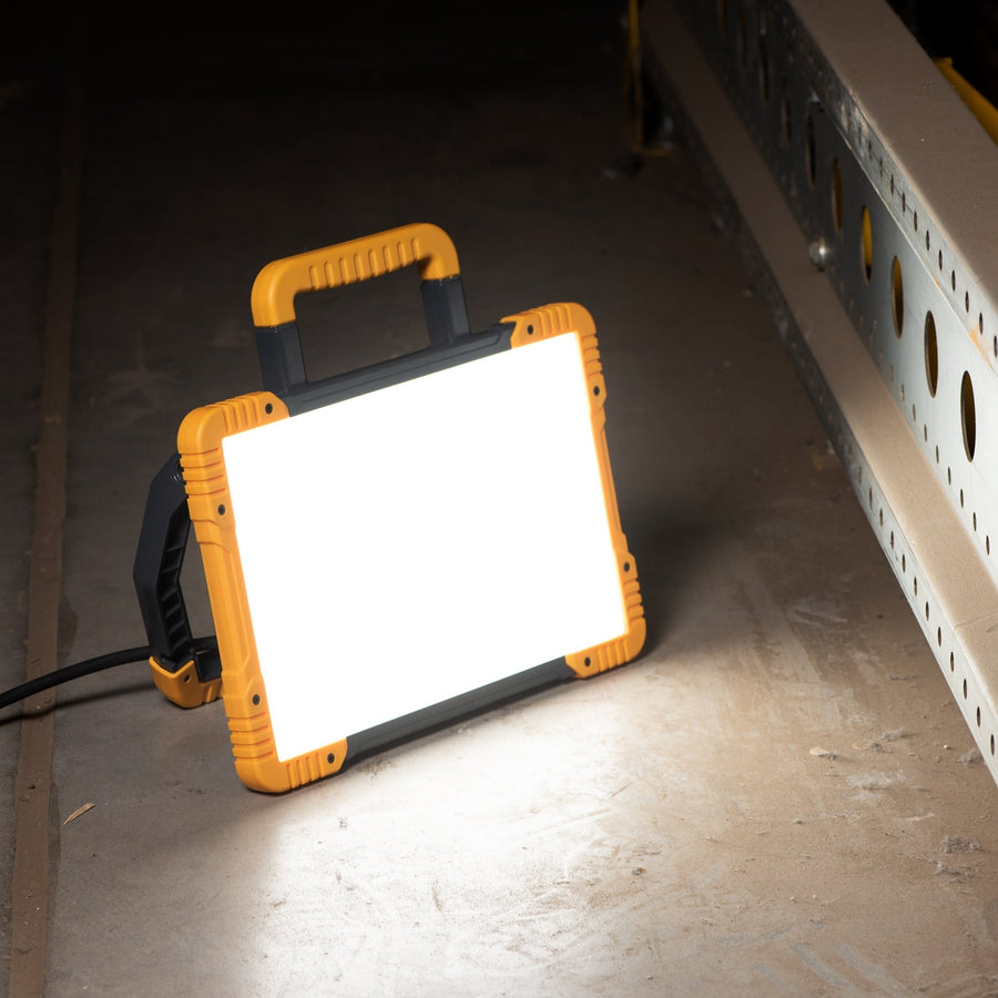 LED's Light Draadloze LED Zwaailamp op Batterijen - 9 standen - Magnetisch & Waterdicht - Blauw Bouwlampen LED.nl