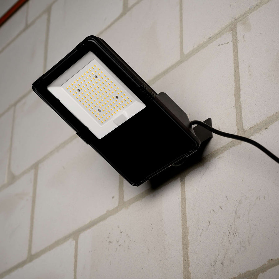 Premium-LED-Flutlicht 30 W – 30 Jahre Lebensdauer – IP66 wasserdicht – 4650 lm - lidstore.shop