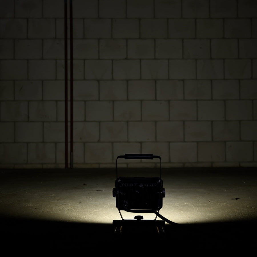 LED's Work Work lamp 2400 - Robust housing - Extra strong cord 150 cm - IP65 waterproof - 30W - LED.nl