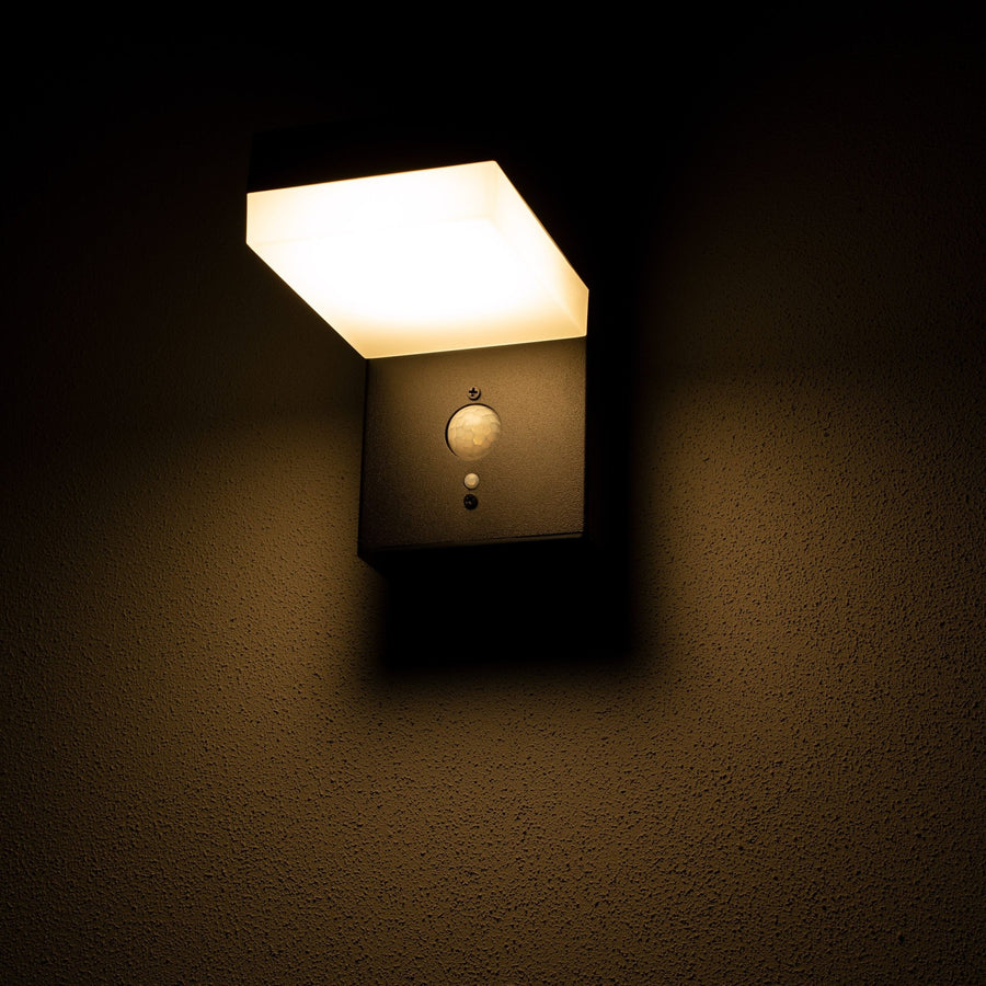 LED's Light stainless steel Solar LED Wall Lamp with Motion Sensor - Wireless - Square - 3 Modes - Black - LED.nl
