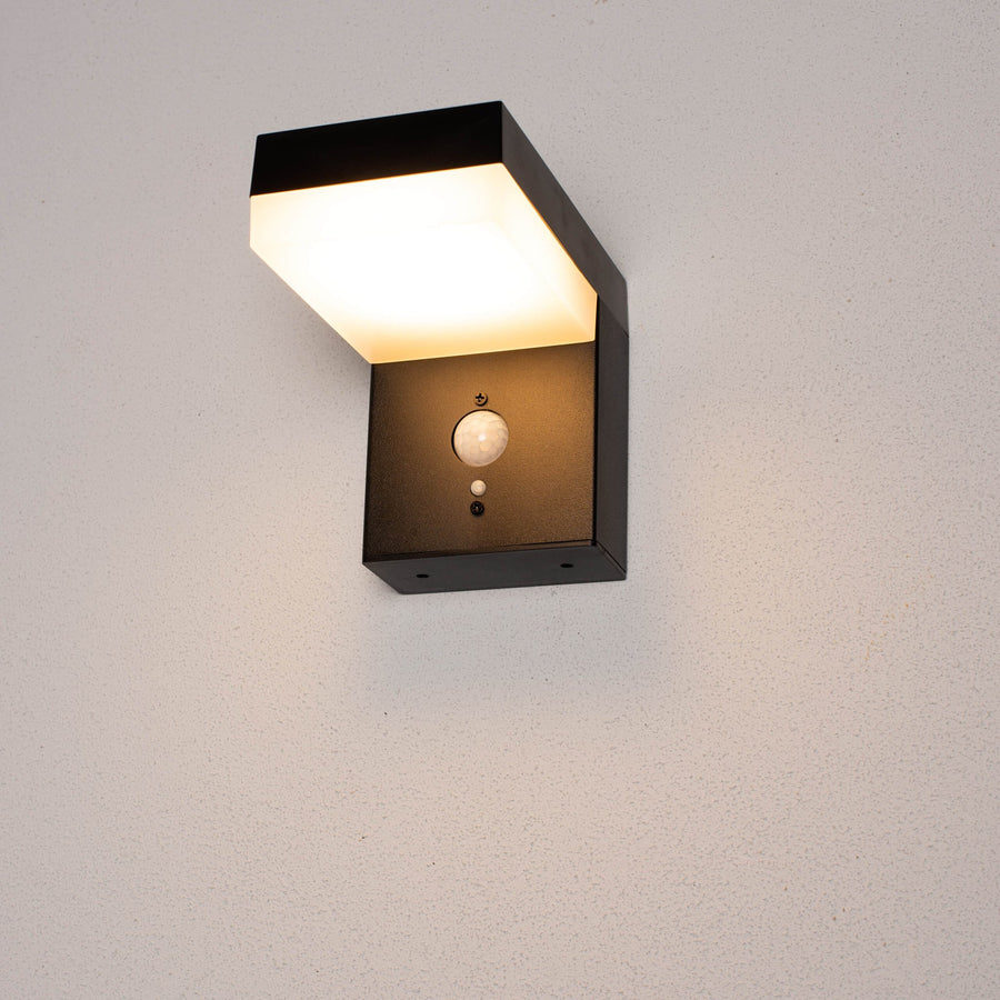 LED's Light stainless steel Solar LED Wall Lamp with Motion Sensor - Wireless - Square - 3 Modes - Black - LED.nl