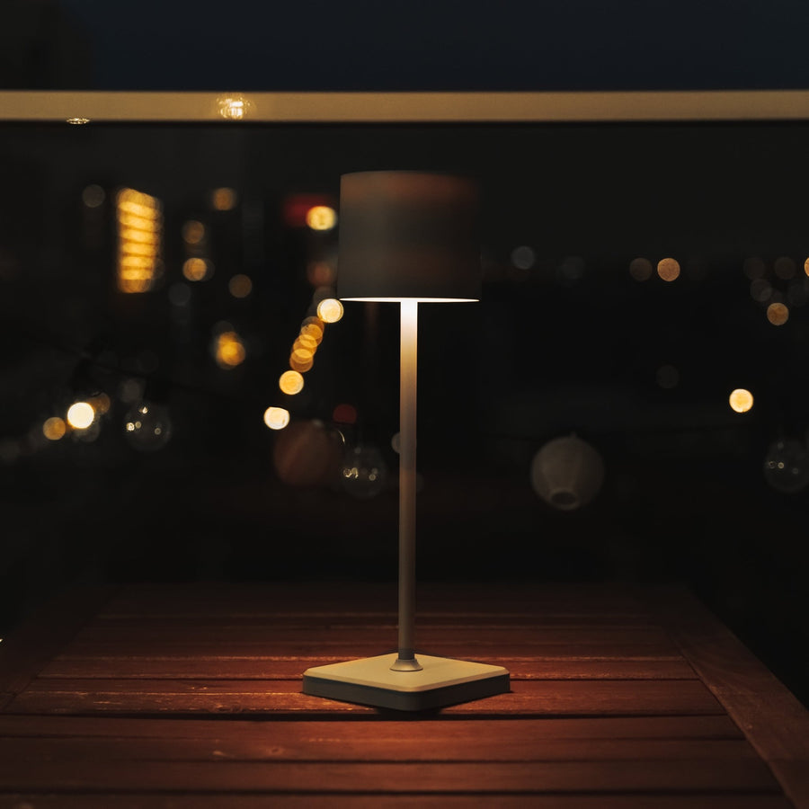 Wiederaufladbare LED-Tischleuchte – Dimmbar per Berührung – Für den Innen- und Außenbereich – Grau - lidstore.shop